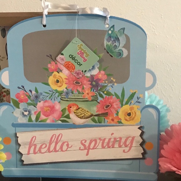 Hello Spring Blue Pick Truck MDF Hanging Wall Sign - Picture 7 of 13